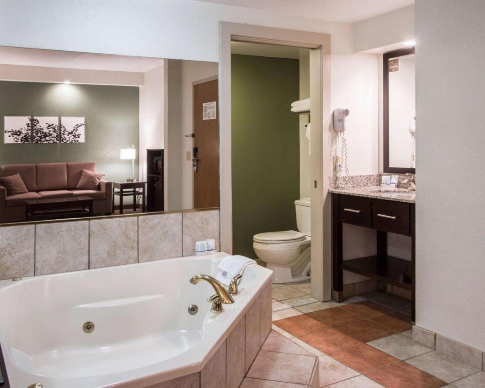 Sleep Inn & Suites Buffalo Airport Main image